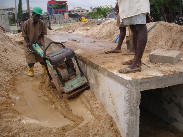 Heavy Steel Erection & Site Crane Operations